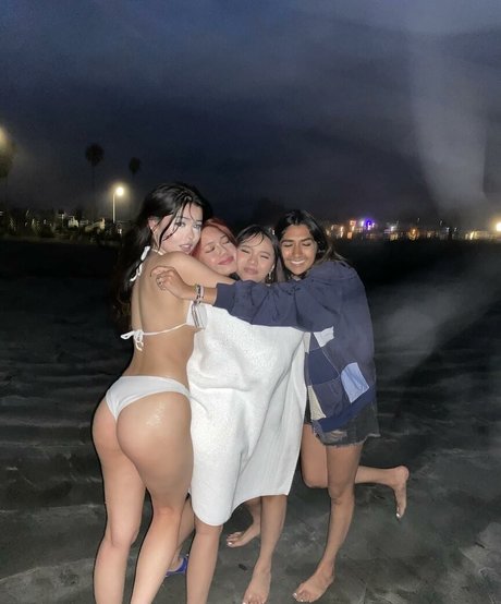 ブラジルの巨乳オンリーファンズ 裸 写真