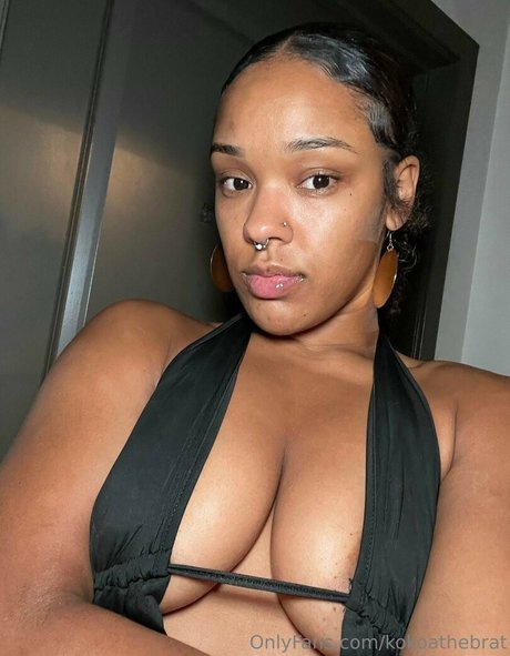 kokoathebrat セックススター 写真