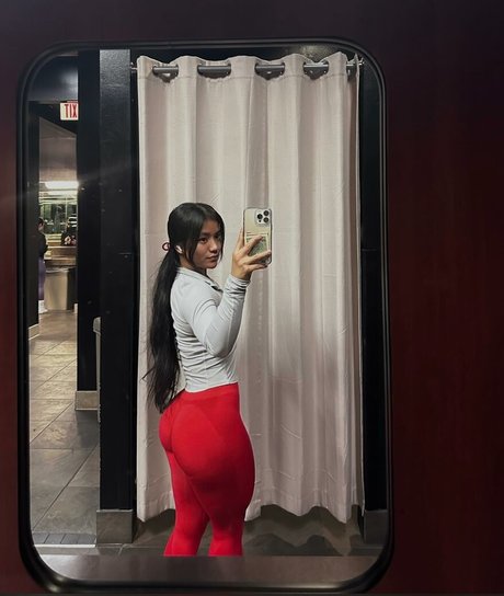 MsDumpling セクシーモデル 写真