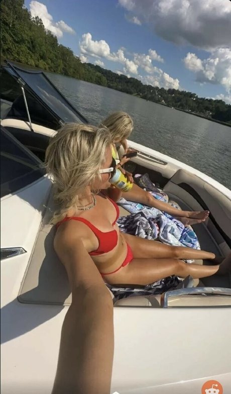 lindsaybercosky セックスモデル 写真