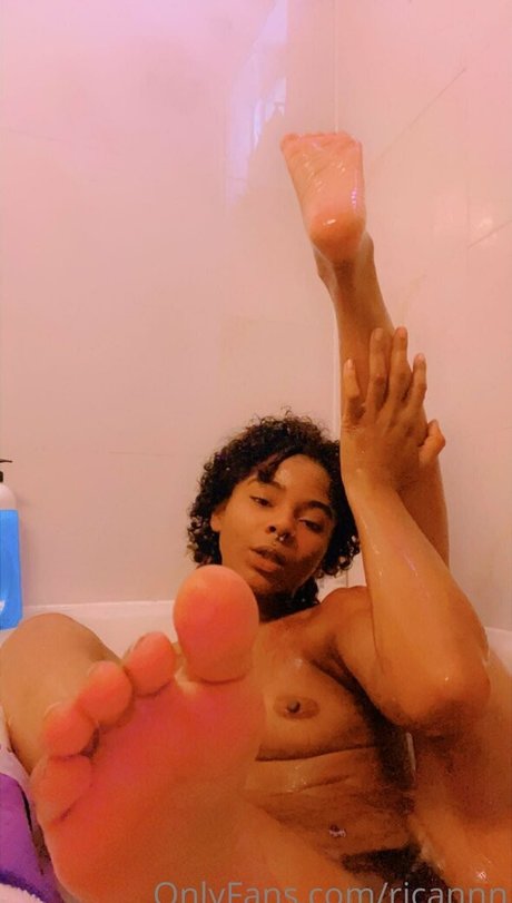 ricannn 独占女優 画像