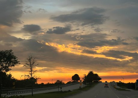 おっぱいオンリーファンズ セクシー 画像