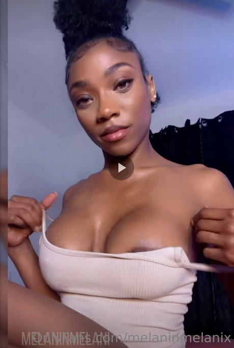 melaninmelanix 独占女優 画像