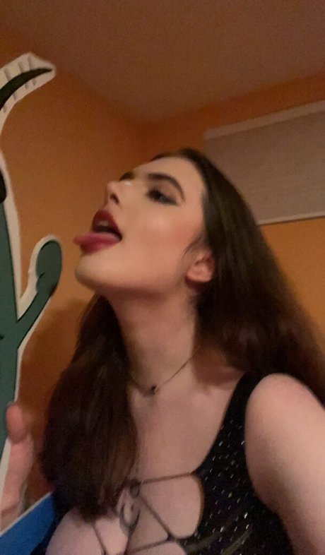 カッククイーンオンリーファンズ 美しい裸 写真