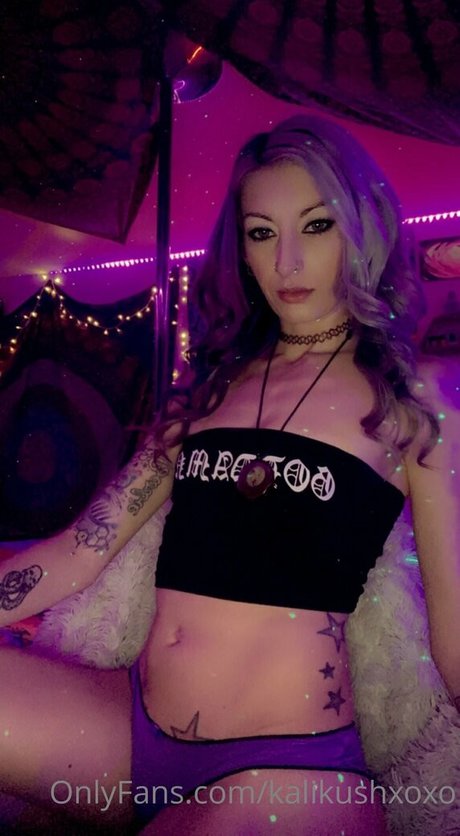 kalikushxoxo セックスモデル 写真
