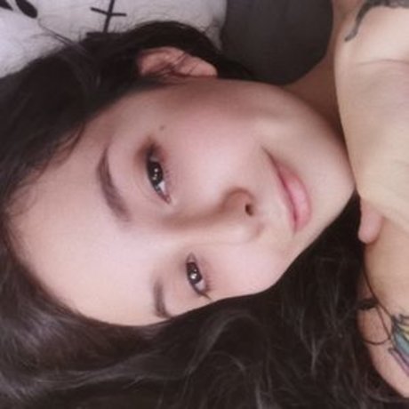 Betzy Black XXXモデル 画像