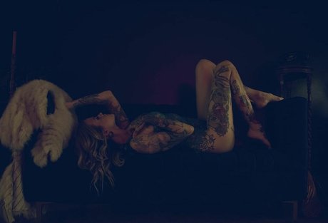 妻のアナルオンリーファンズ ホット 写真
