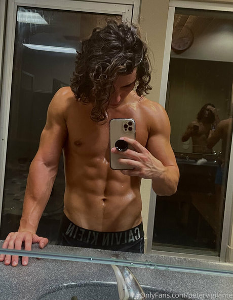 petervigilante 最高のモデル ギャラリー