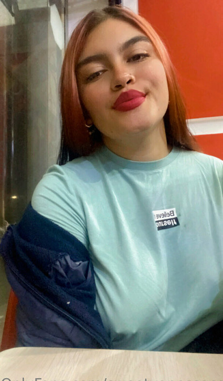 chubbyvanessacortez 完璧なポルノスター 写真