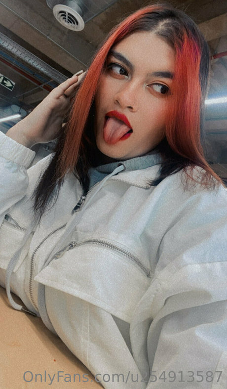 chubbyvanessacortez エロティックなスター ギャラリー