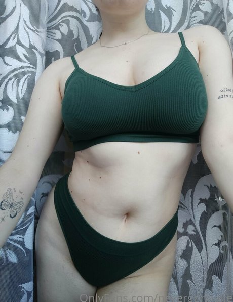 nevergonnalie ヌードモデル 写真