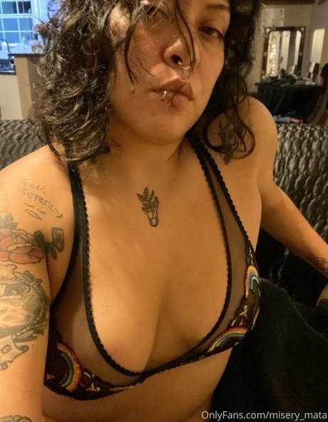 mirari mata 美しいモデル 画像