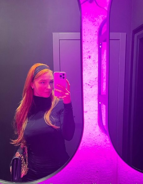 redheadragonvip 独占モデル 写真