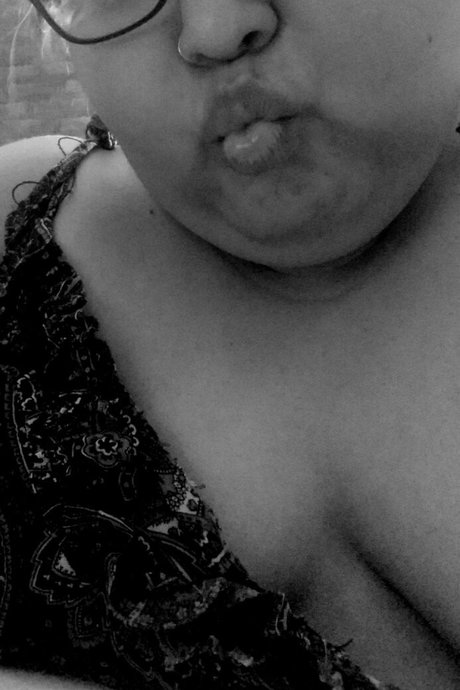 クローズアップマンコオンリーファンズ 限定 写真