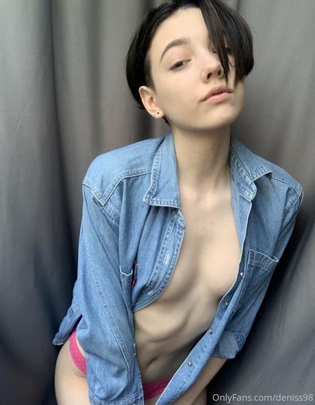deniss98 トップスター 画像