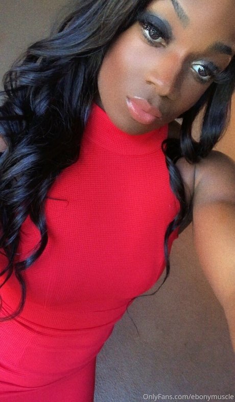 ebonymuscle ポルノ女優 画像