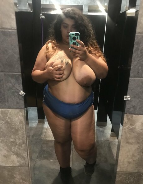 おっぱいオンリーファンズ ホットセックス ギャラリー