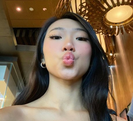 ワイドオンリーファン アートヌード 写真