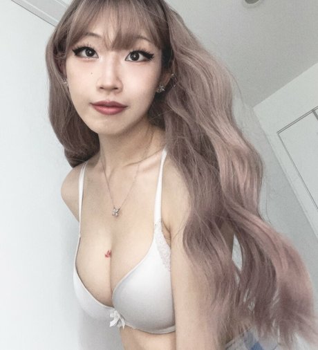 yinsdere ヌード女優 画像
