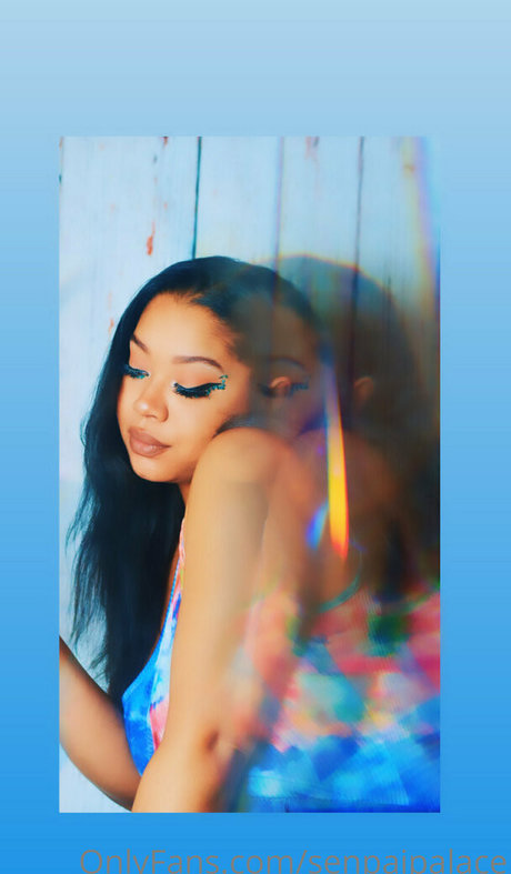 裸のトゥインクオンリーファンズ ホット 写真