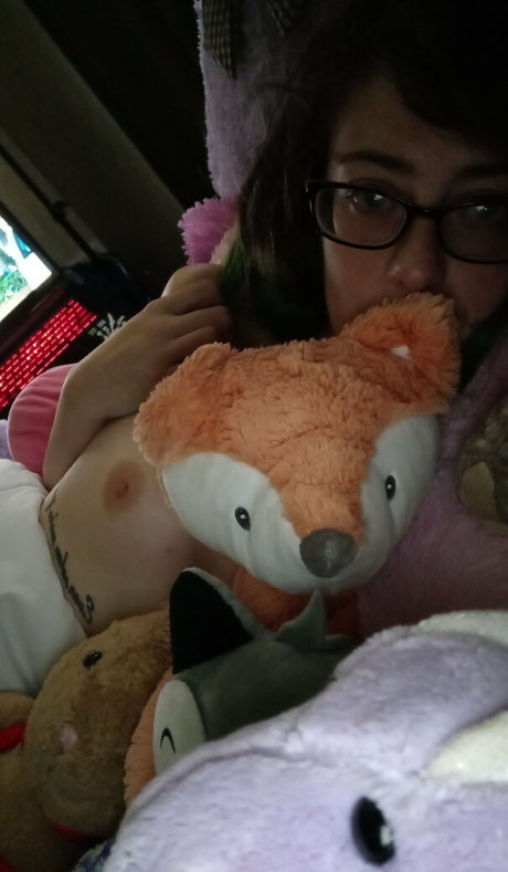 visceralvixen69 ホットスター 写真