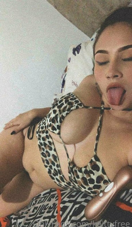 黒檀の偽おっぱいオンリーファンズ パーフェクト 画像