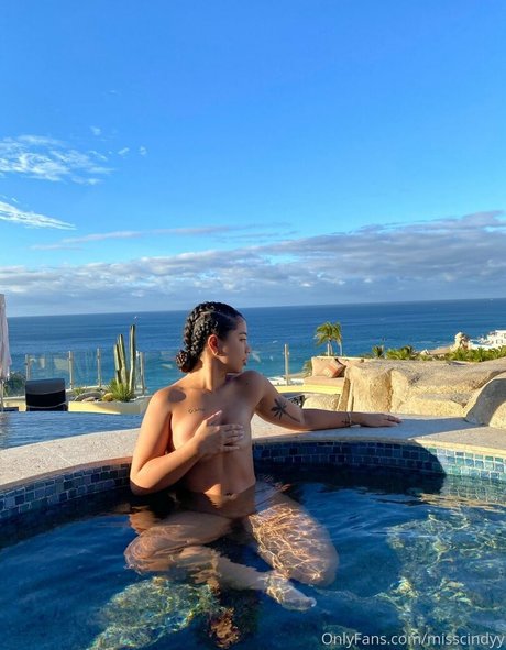 裸ヨガオンリーファンズ HD 写真