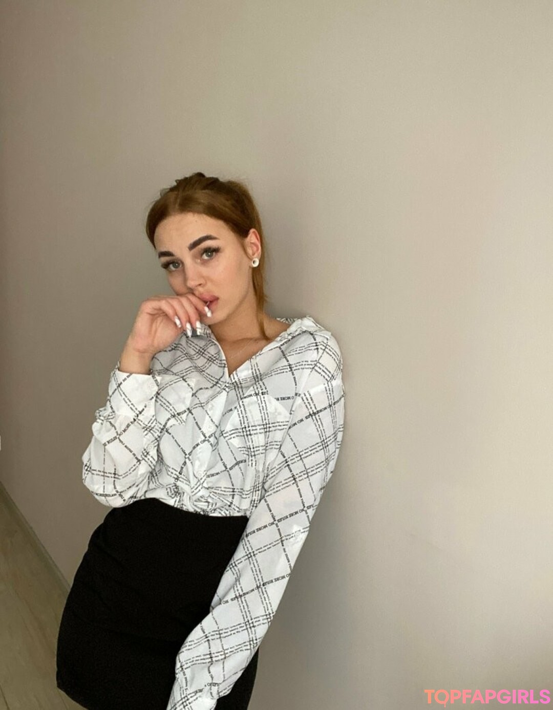 最もホットな女の子オンリーファンズ ポルノ 写真