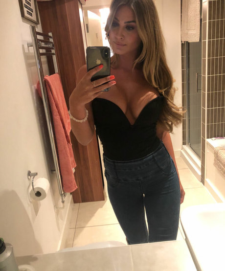 Alicia Oates 独占スター 写真
