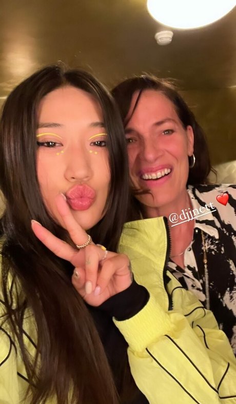Peggy Gou 無料スター 写真