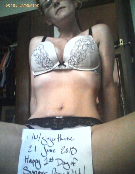 gingerthrone セクシーなスター 写真