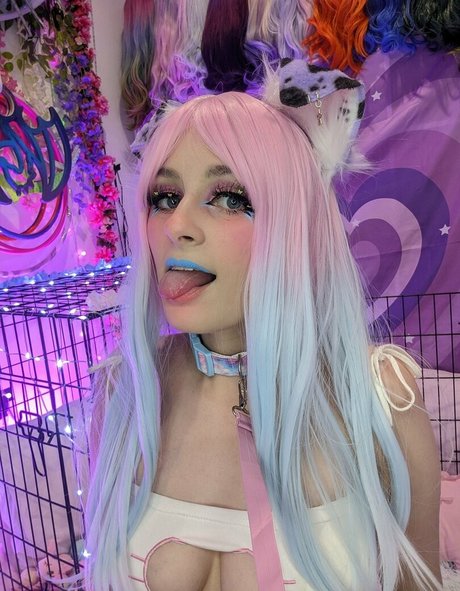 Puppiiemilk ポルノスター HD 写真