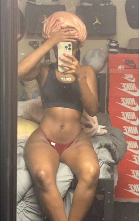 Bhadie kelly エロティックなスター 写真