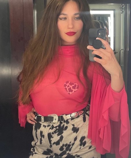Lola Kirke 美しいスター アーカイブ