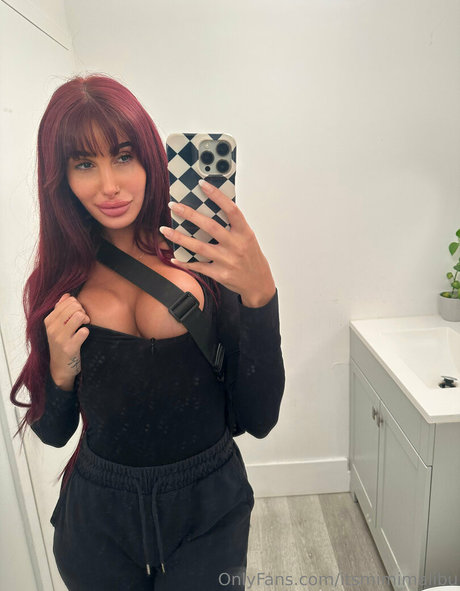 itsmimimalibu 完璧なスター アーカイブ