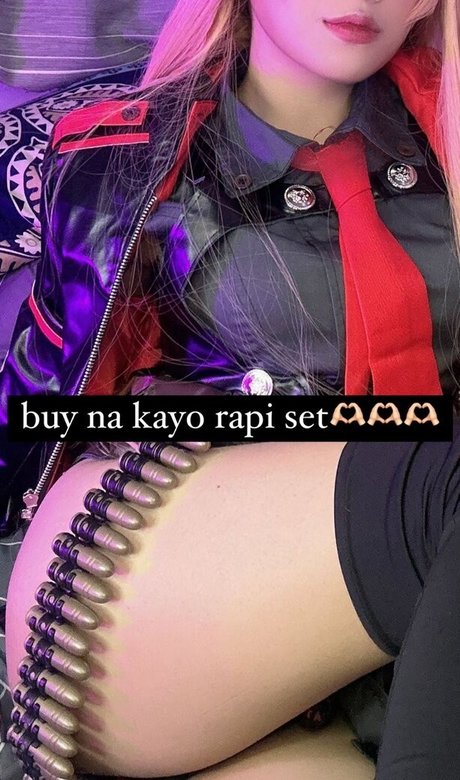 フェイシャルオンリーファンズ セクシー裸 写真