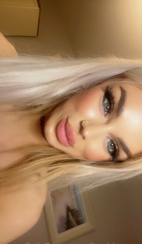 barbiemae アートモデル 写真