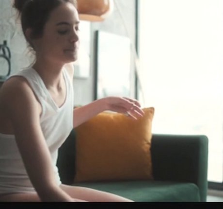 Dar Zuzovsky ポルノ女優 画像