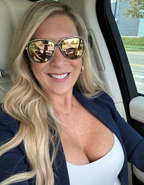 成人向けオンリーファンズ 無料セックス 写真