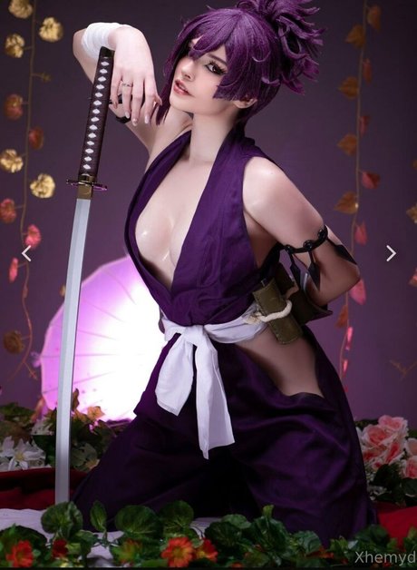 Xhemyd ポルノスター 写真