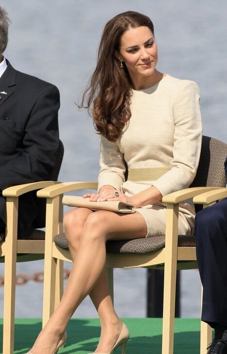 Kate Middleton 裸のポルノスター アーカイブ