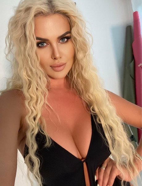 Elisa Bethann セクシー女優 写真