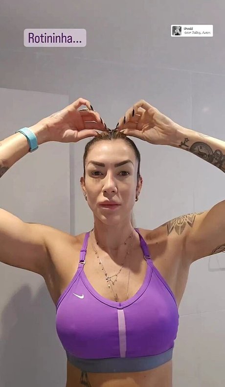 Thaisa Daher ポルノスター 裸 写真