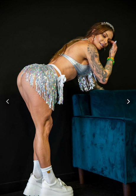 Ashley Horner HDモデル 画像