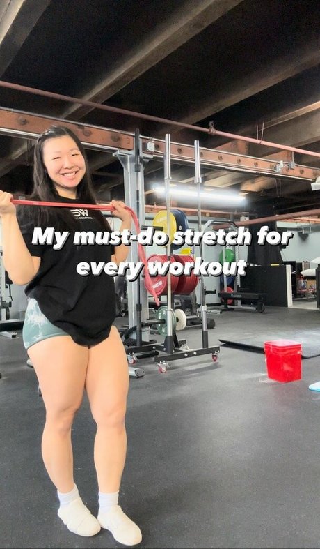 従順なオンリーファンズ セクシーヌード アーカイブ