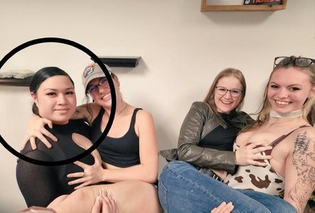 The bunnies セクシー女優 写真