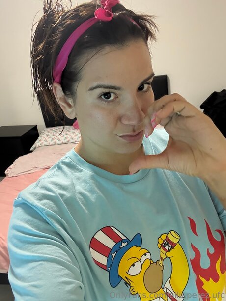 ailu perez ufc 素敵なスター 写真