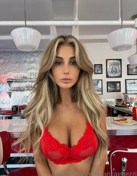 itsbiancaghezzi 最高のモデル 画像