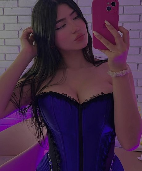 venus tay1 可愛いモデル 画像
