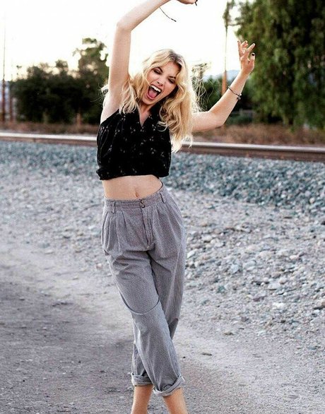 Imogen Poots ポルノスター 画像